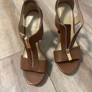 Michael by Michael Kors- Berkley Leather Block-Heel Sandal